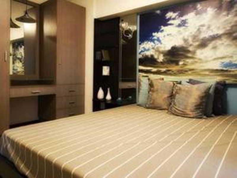 Richville Hotel Mandaluyong Esterno foto